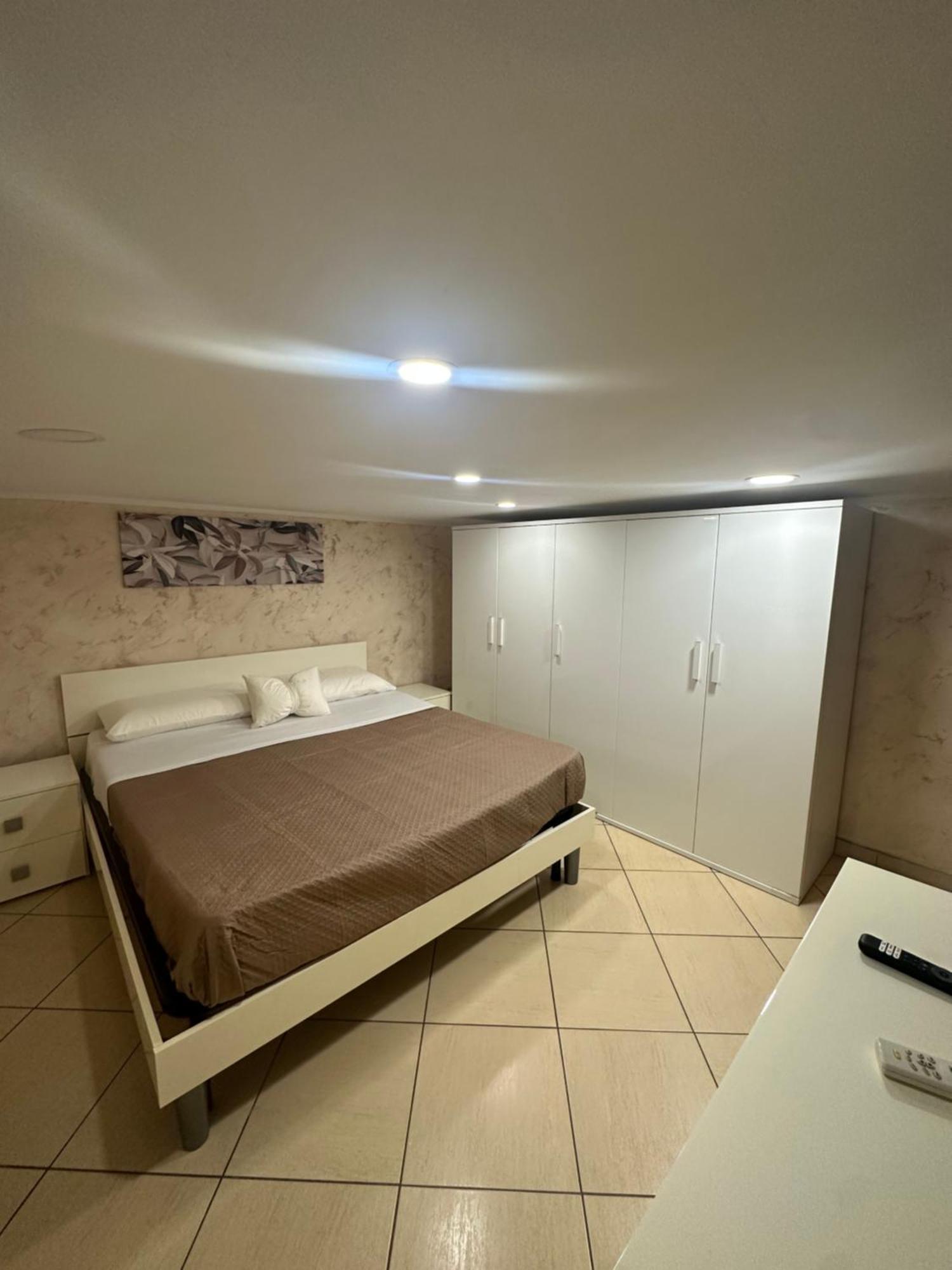 Fuorigrotta House Apartment