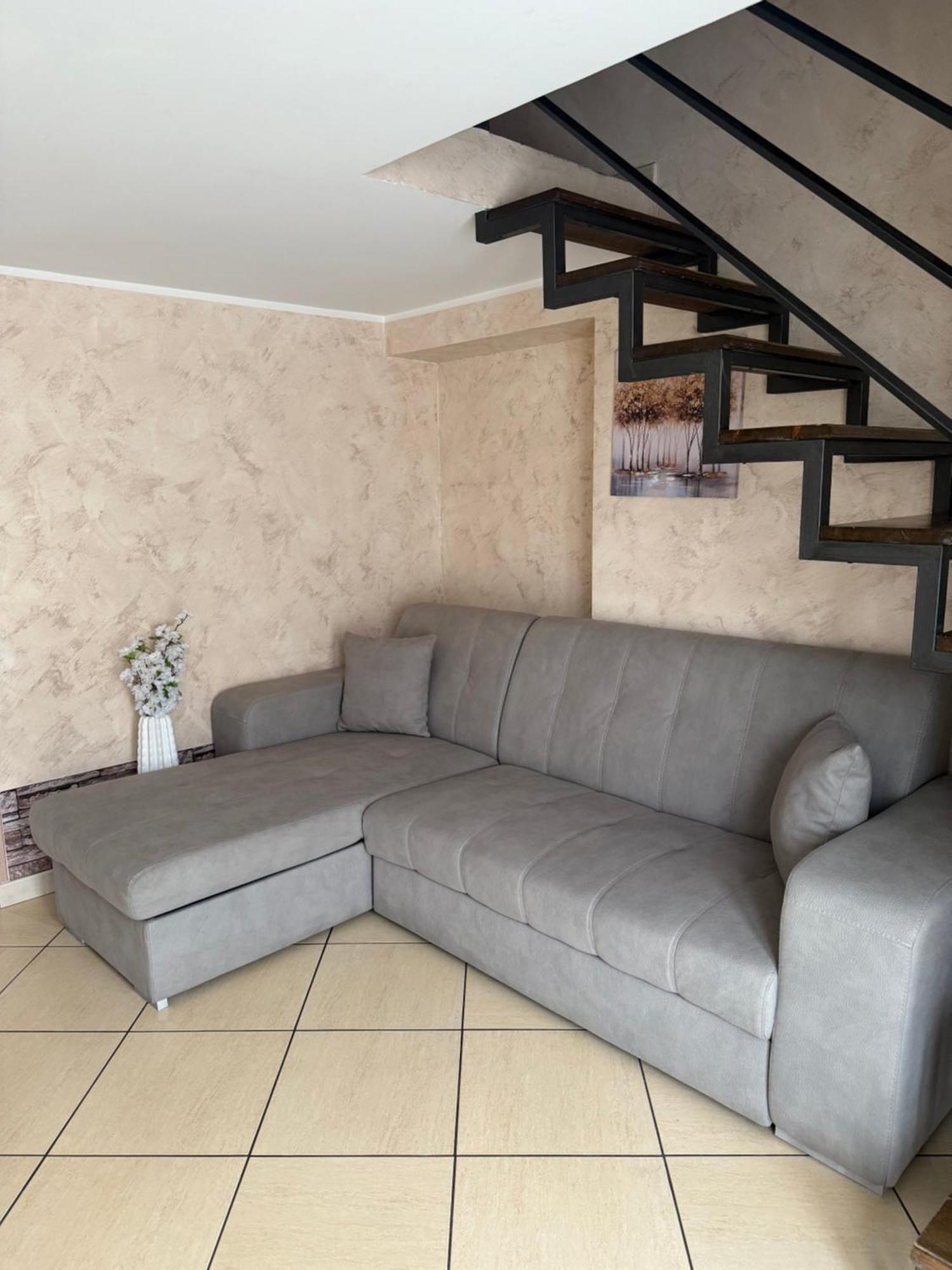Fuorigrotta House *